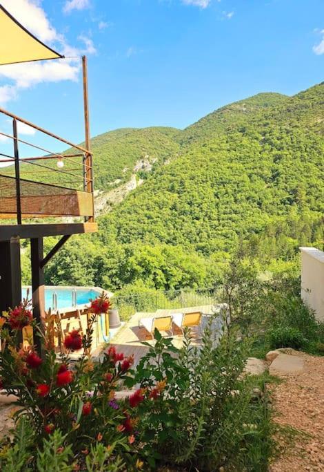 La Castellane, Vue Imprenable Sur Le Luberon Villa Saignon Dış mekan fotoğraf